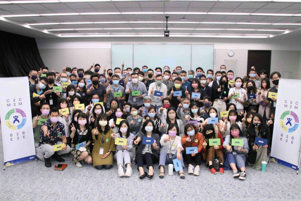 友達提供全球及集團輪調機會，支持同仁持續進修學習，致力為專業人才打造友善多元的職場環境