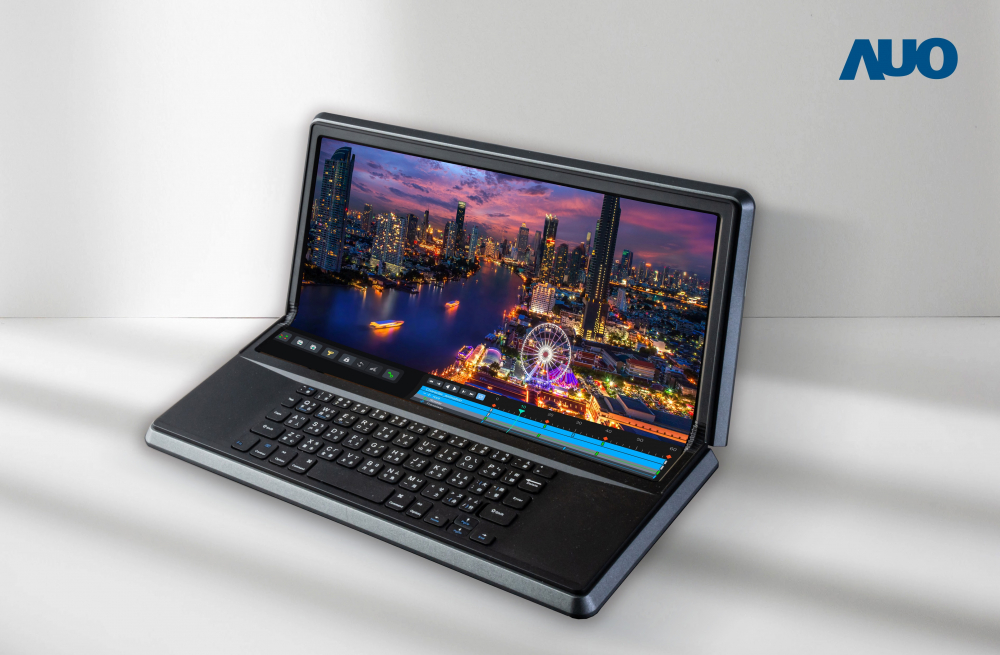 YY易游m6米乐14.6吋Micro LED折迭显示屏幕，搭配半径4mm的弯折绞炼，以及高画素、高亮度、高对比度的显示技术特点，即便在大视角下仍保有绝佳色相与亮度