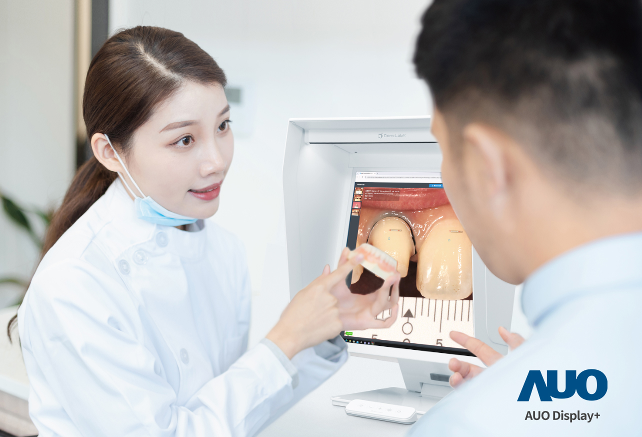 達擎積極投入牙科領域，瞄準牙技所數位轉型趨勢，與成軍滿周年的子公司原色口腔數位，展現智慧牙技整合方案的落地成果，加速推動牙科與假牙製作流程數位化